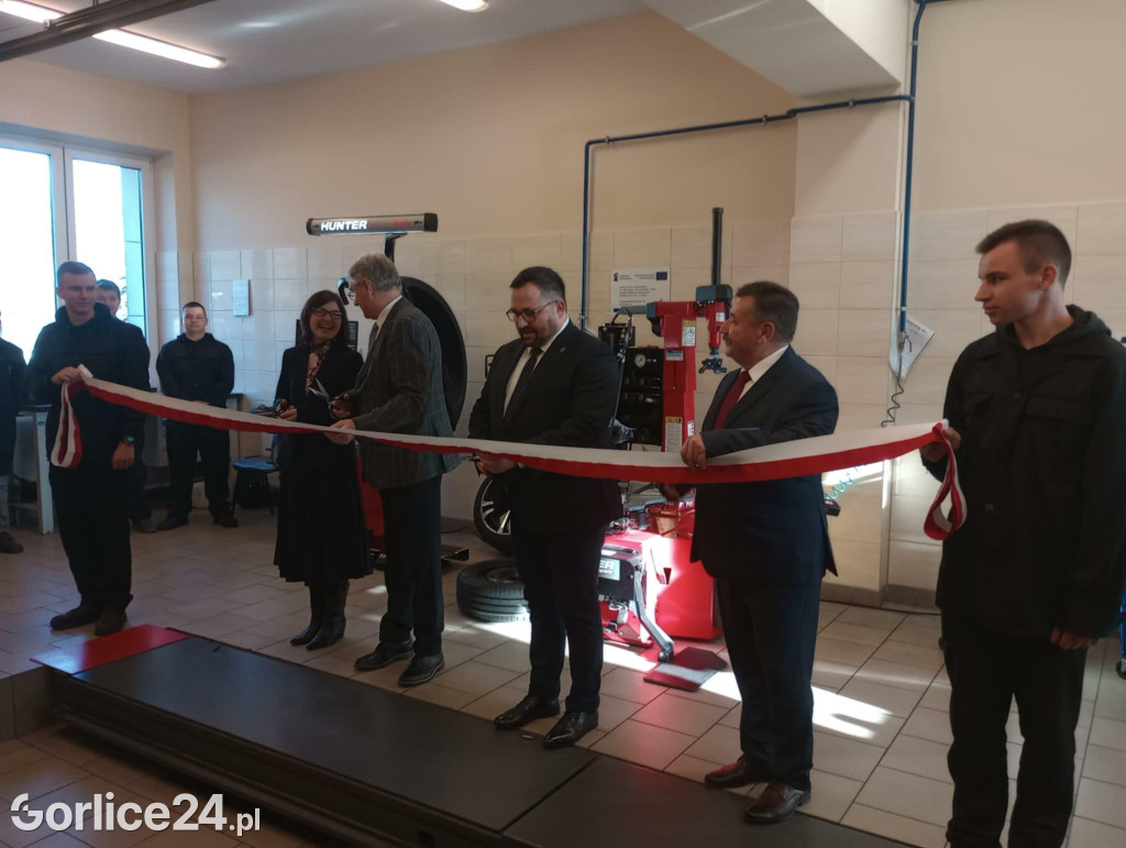 „Mój zawód, moja przyszłość – rozwój Centrum Kompetencji Zawodowych w Powiecie Gorlickim (III edycja)\
