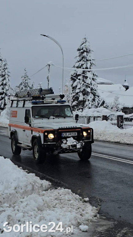 Zaśnieżone drogi w Gorlicach (23.11.2025)