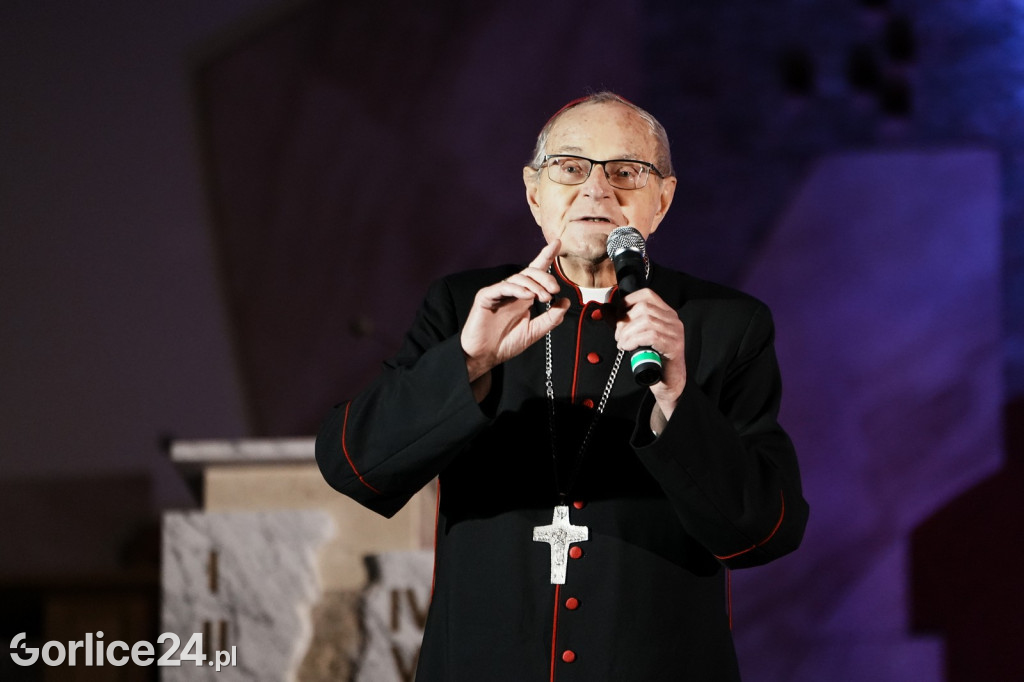 Koncert pamięci św. Jana Pawła II w Szymbarku (29.11.)
