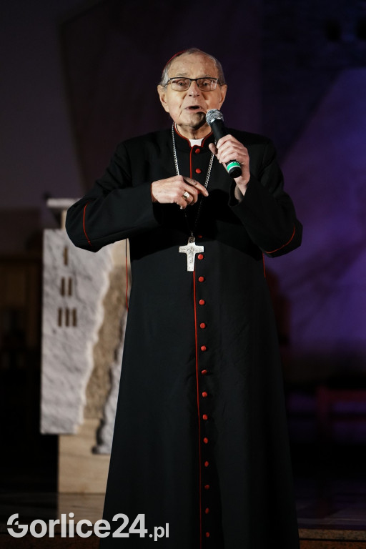 Koncert pamięci św. Jana Pawła II w Szymbarku (29.11.)