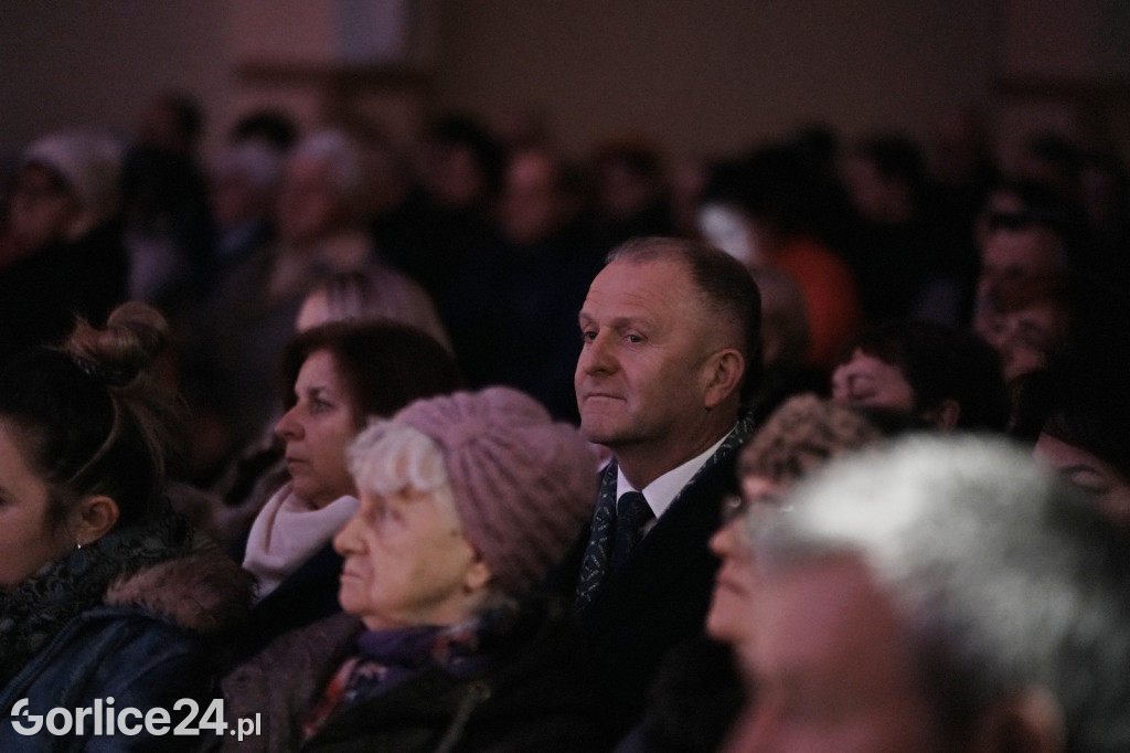 Koncert pamięci św. Jana Pawła II w Szymbarku (29.11.)