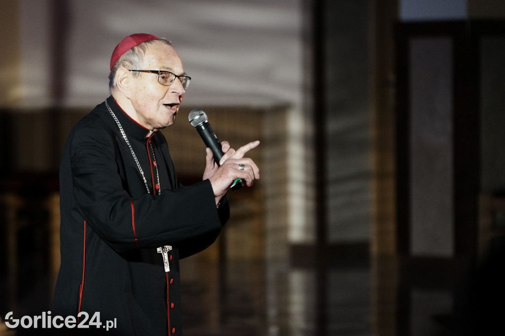 Koncert pamięci św. Jana Pawła II w Szymbarku (29.11.)