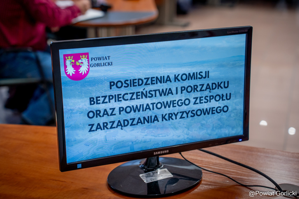 Posiedzenie Komisji Bezpieczeństwa i Porządku oraz Powiatowego Zespołu Zarządzania Kryzysowego