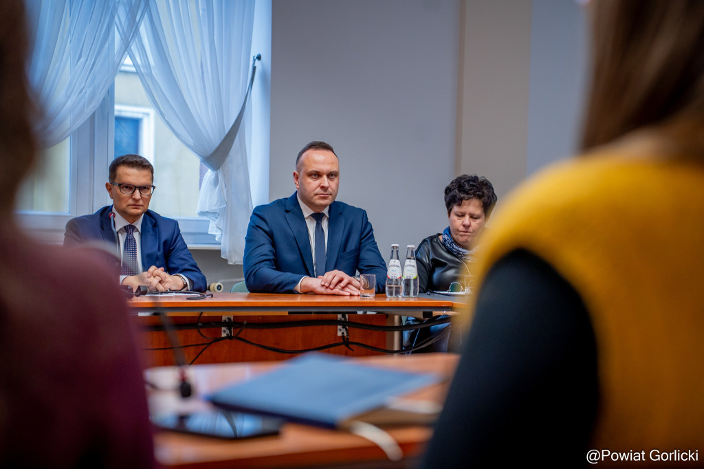 Posiedzenie Komisji Bezpieczeństwa i Porządku oraz Powiatowego Zespołu Zarządzania Kryzysowego