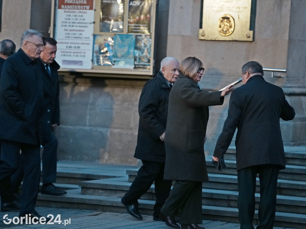 Jarosław Kaczyński i Mariusz Błaszczak w Gorlicach (02.12.)
