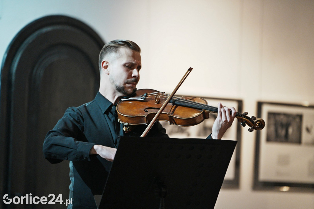 Filharmonia w Regionie - koncert w Dworze Karwacjanów