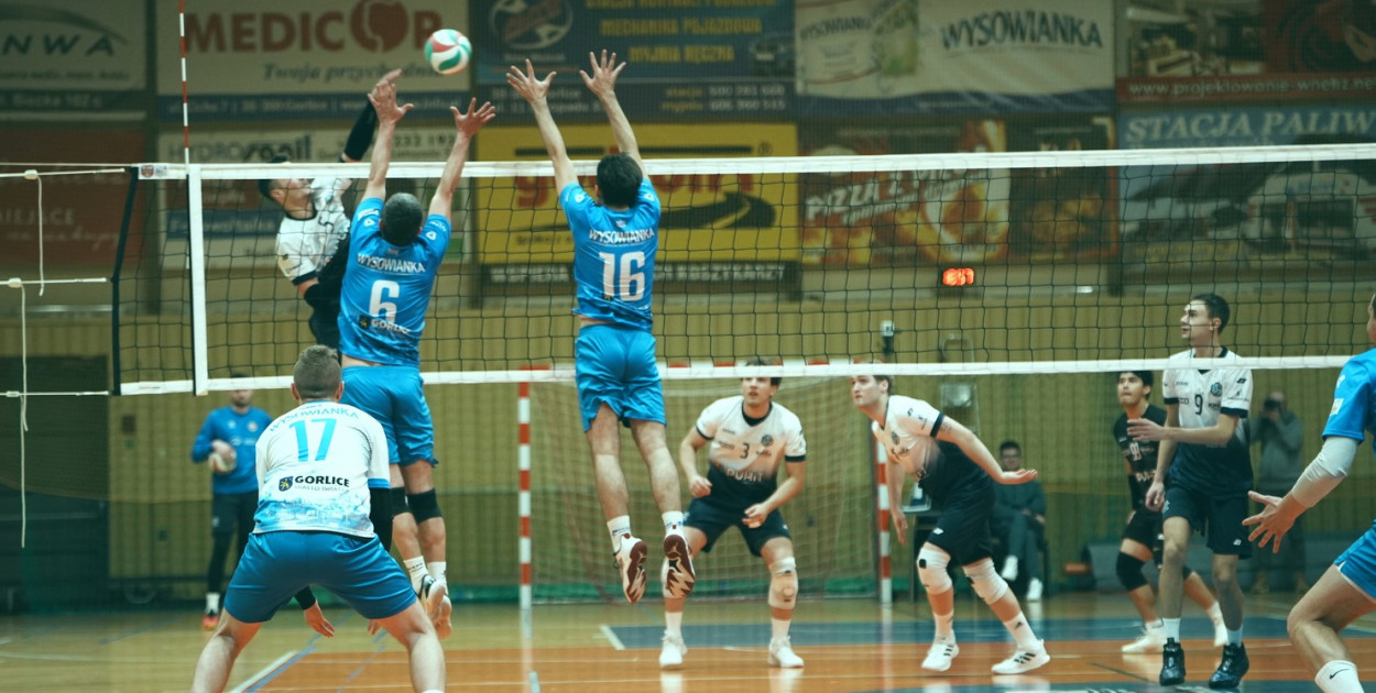 Siatkówka: GKPS vs Hutnik Kraków (06.12.2025)