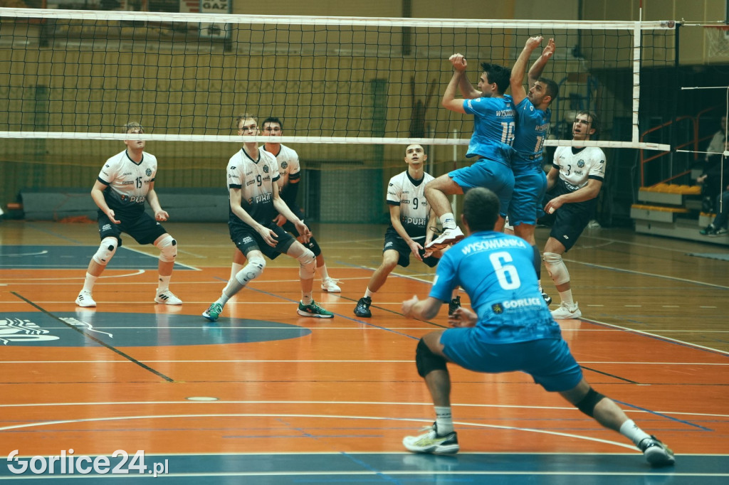 Siatkówka: GKPS vs Hutnik Kraków (06.12.2025)