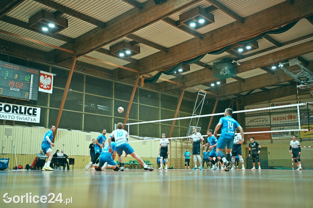 Siatkówka: GKPS vs Hutnik Kraków (06.12.2025)