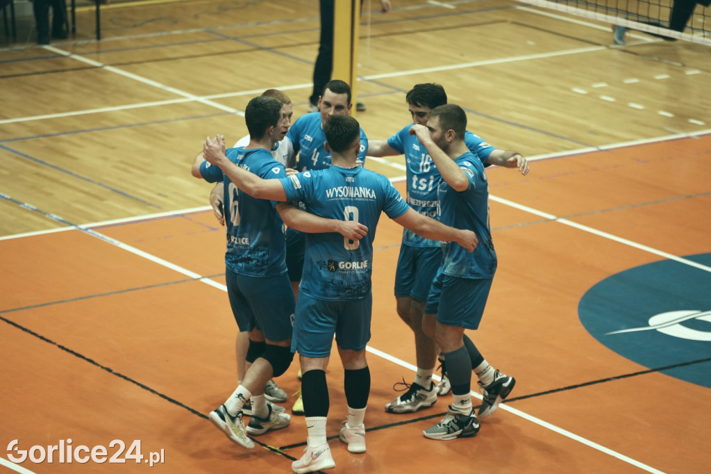 Siatkówka: GKPS vs Hutnik Kraków (06.12.2025)