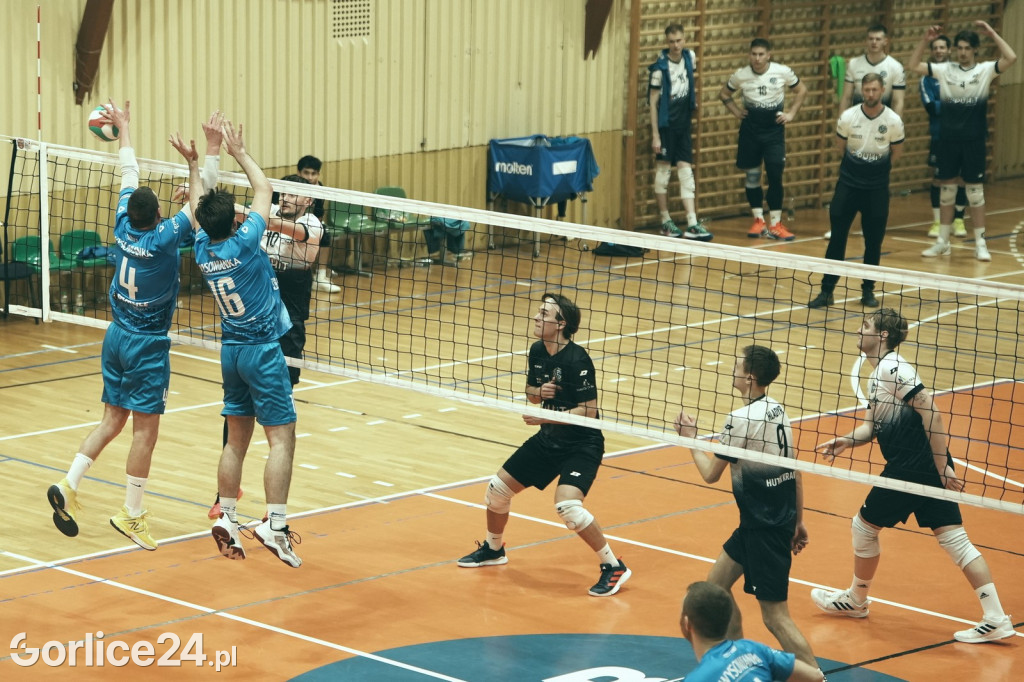 Siatkówka: GKPS vs Hutnik Kraków (06.12.2025)