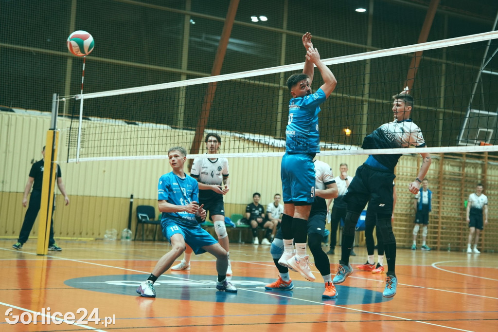 Siatkówka: GKPS vs Hutnik Kraków (06.12.2025)