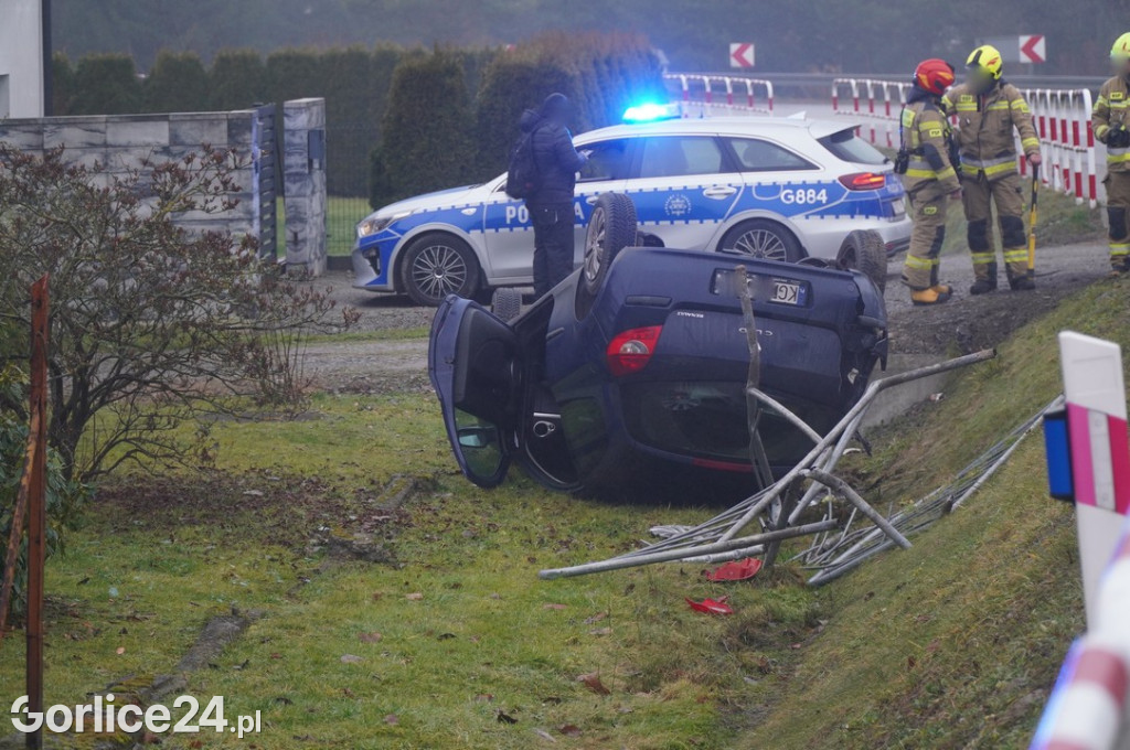 Zdarzenie drogowe w Zagórzanach (11.12)