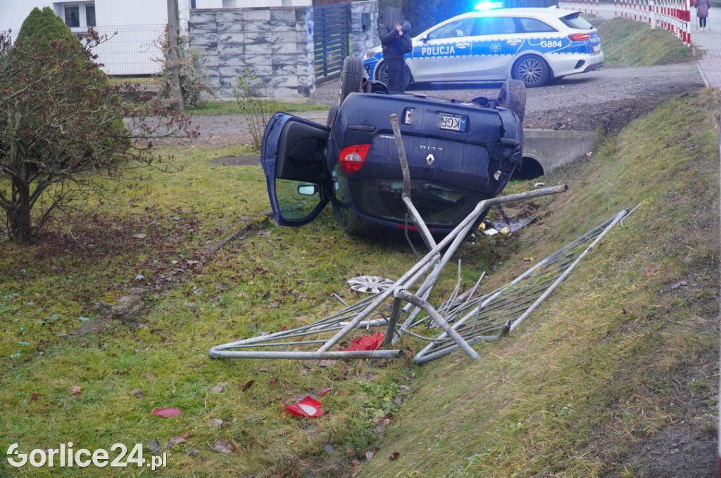Zdarzenie drogowe w Zagórzanach (11.12)
