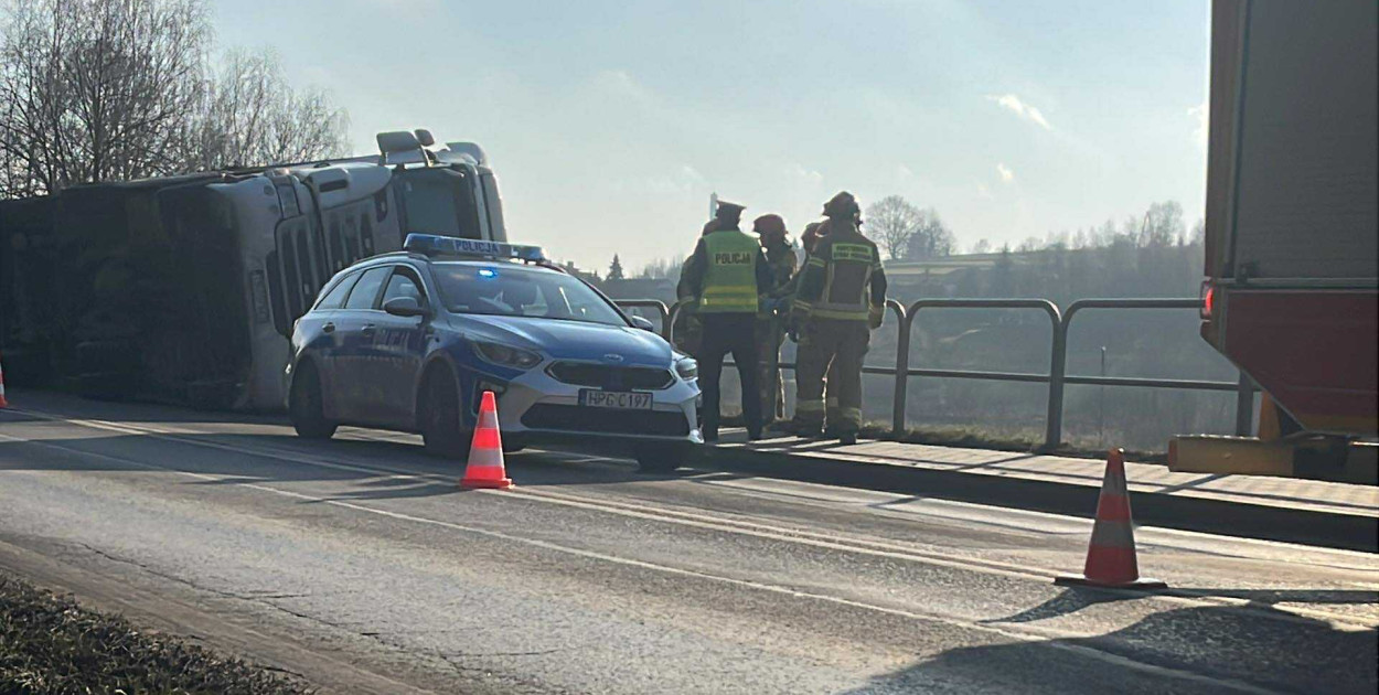 Zdarzenie drogowe w Zagórzanach (12.12)