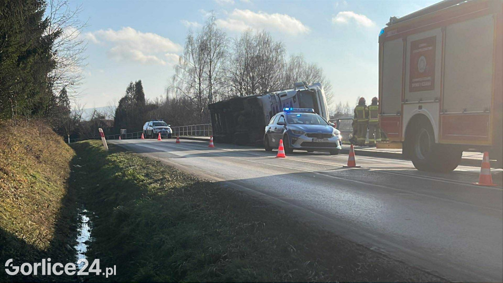 Zdarzenie drogowe w Zagórzanach (12.12)