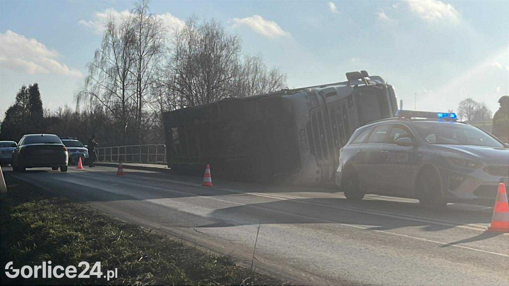 Zdarzenie drogowe w Zagórzanach (12.12)