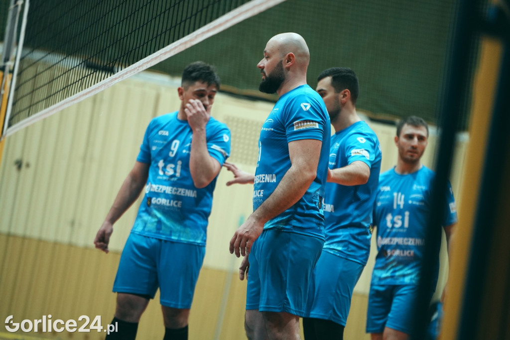 Siatkówka: GKPS Gorlice - Iskierka Tarnów (13.12.)
