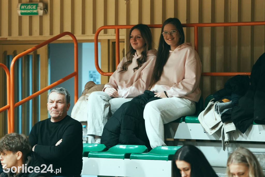 Siatkówka: GKPS Gorlice - Iskierka Tarnów (13.12.)