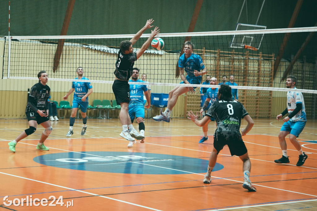 Siatkówka: GKPS Gorlice - Iskierka Tarnów (13.12.)