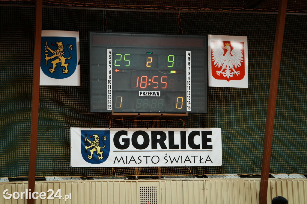 Siatkówka: GKPS Gorlice - Iskierka Tarnów (13.12.)