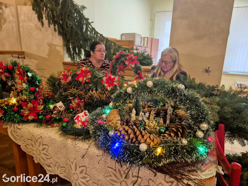 Kiermasz świąteczny w Sękowej (14.12)
