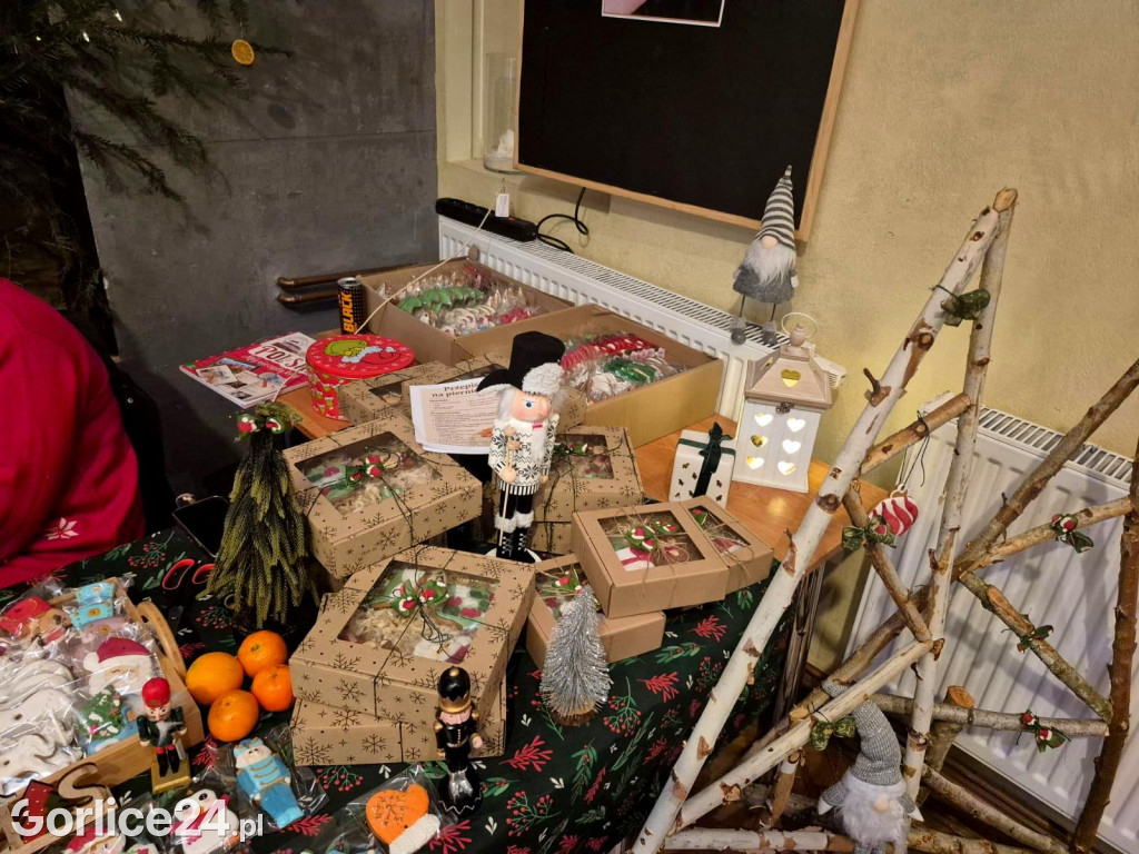 Kiermasz świąteczny w Sękowej (14.12)