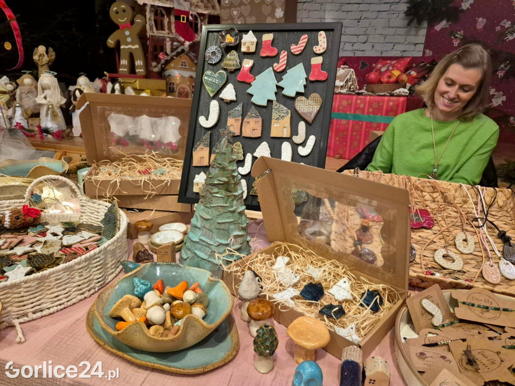 Kiermasz świąteczny w Sękowej (14.12)