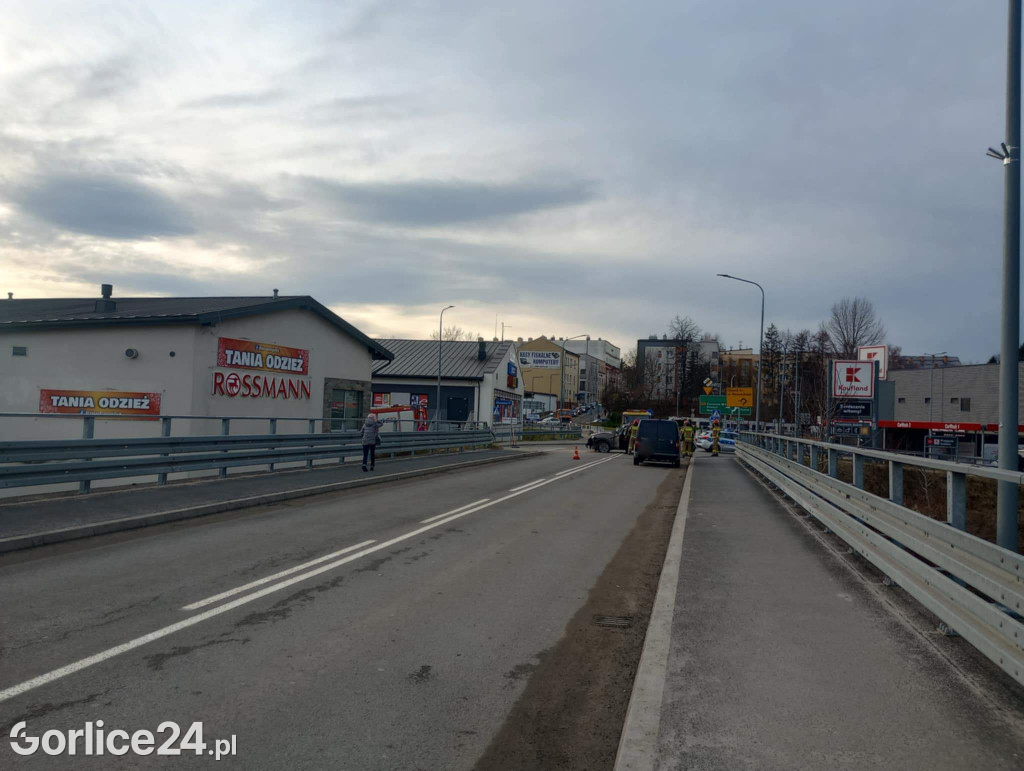 Kolizja na ul. Rydarowskiej w Gorlicach (17.12)