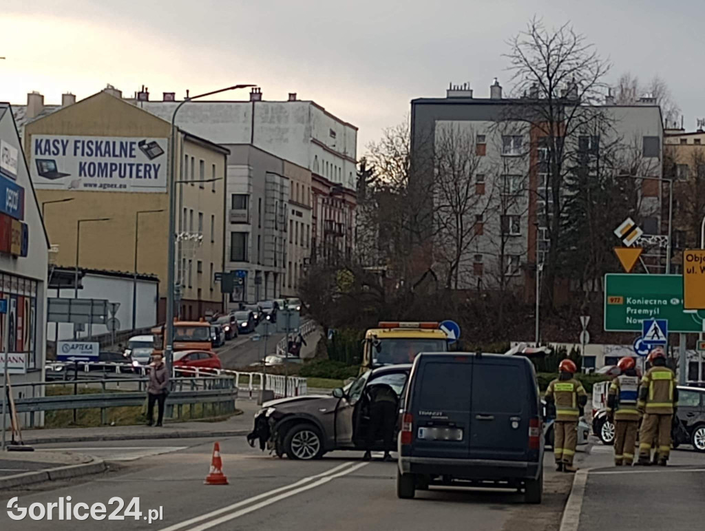 Kolizja na ul. Rydarowskiej w Gorlicach (17.12)