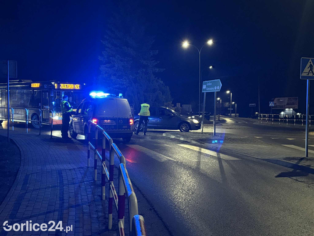 Wypadek  Moszczenicy na DW977