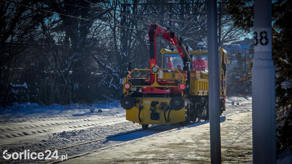 Drezyna WM-15 na stacji Gorlice