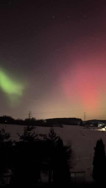 Zorza polarna nad Gorlicami w obiektywie Czytelników (19.01.)
