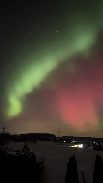 Zorza polarna nad Gorlicami w obiektywie Czytelników (19.01.)