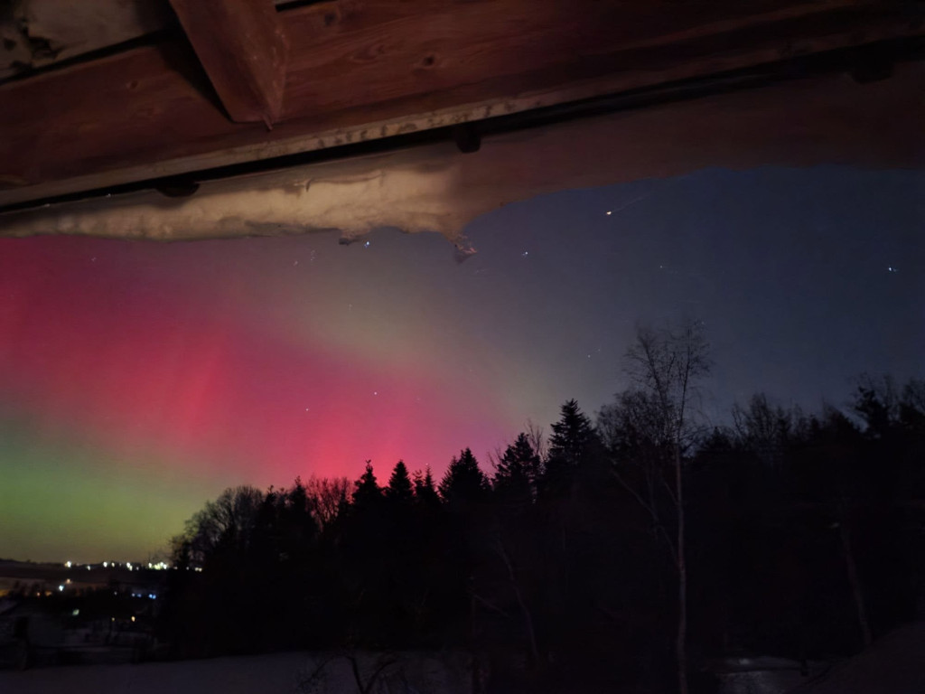 Zorza polarna nad Gorlicami w obiektywie Czytelników (19.01.)