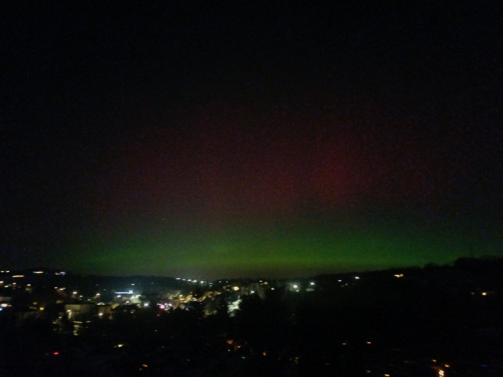 Zorza polarna nad Gorlicami w obiektywie Czytelników (19.01.)