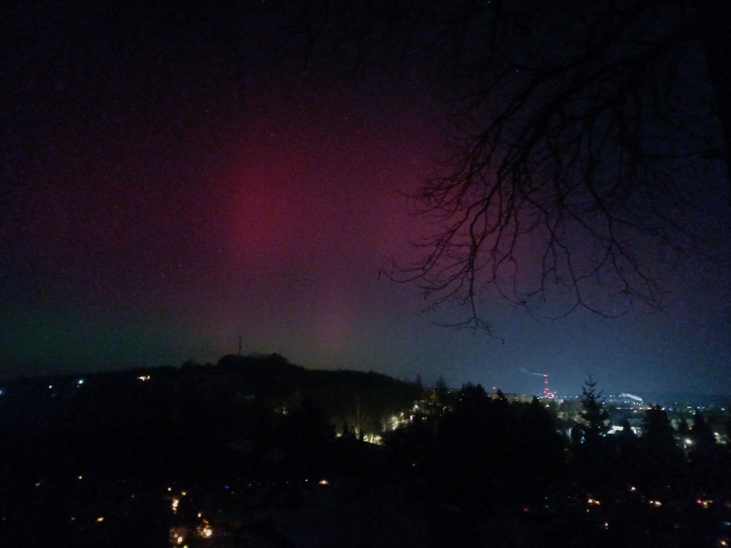 Zorza polarna nad Gorlicami w obiektywie Czytelników (19.01.)