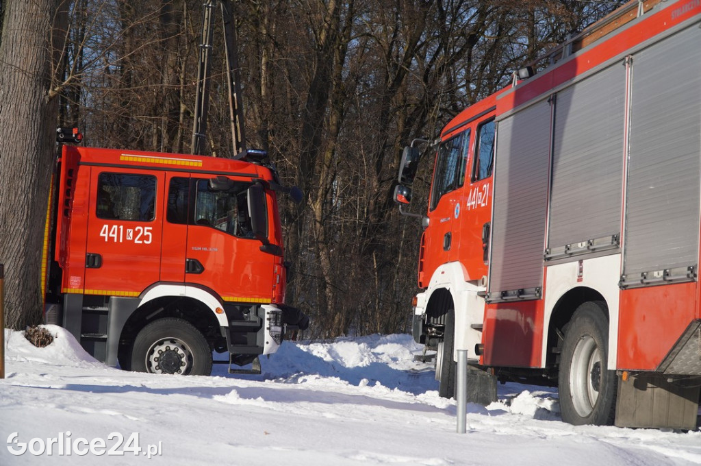 Ćwiczenia strażaków na lodzie (21.01.2026)