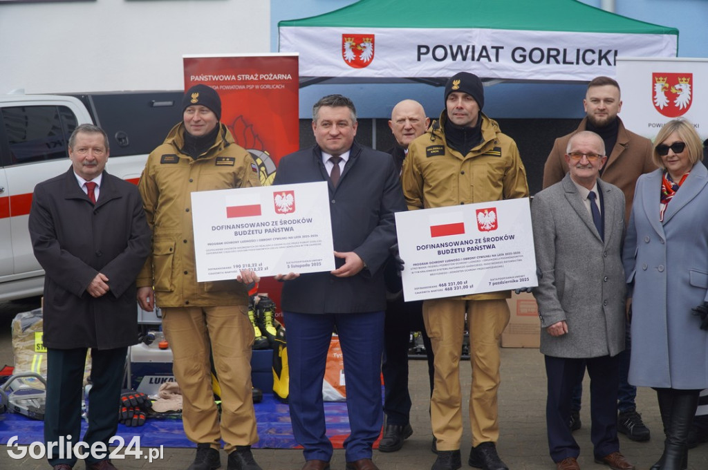 Przekazanie sprzętu w ramach Programu OLiOC