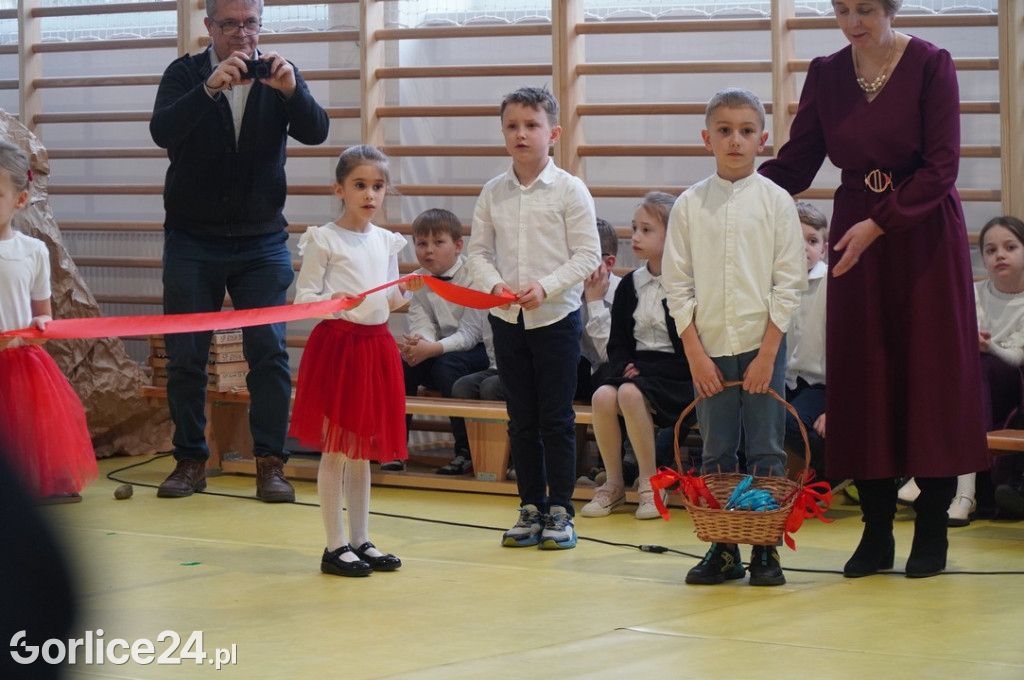 Uroczyste otwarcie hali w Łosiu