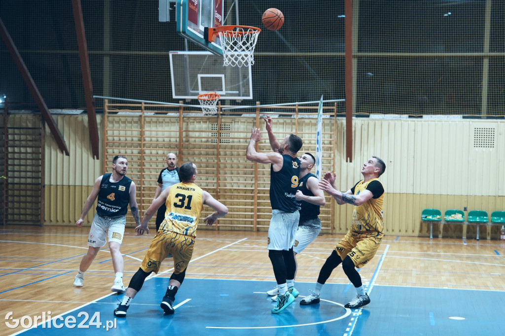 Koszykówka: MKS Gorlice - KS Bemke (08.02.)