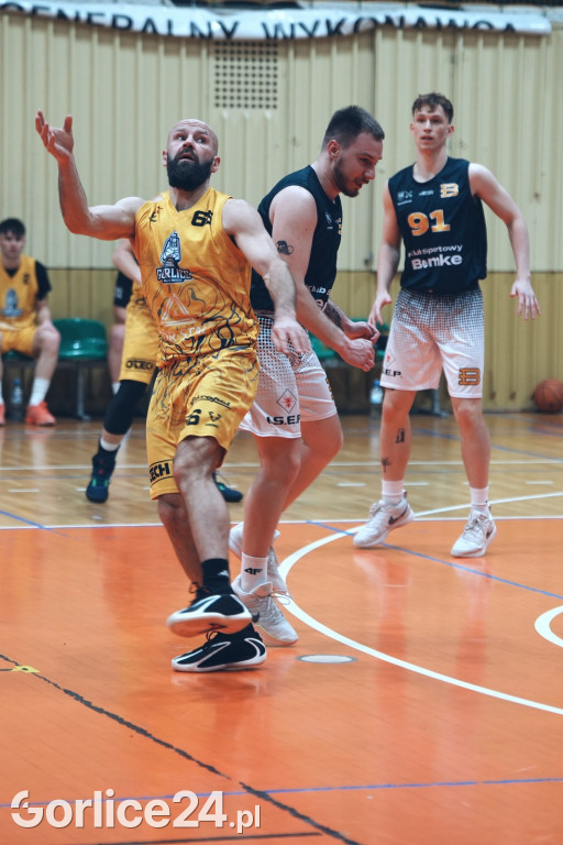 Koszykówka: MKS Gorlice - KS Bemke (08.02.)