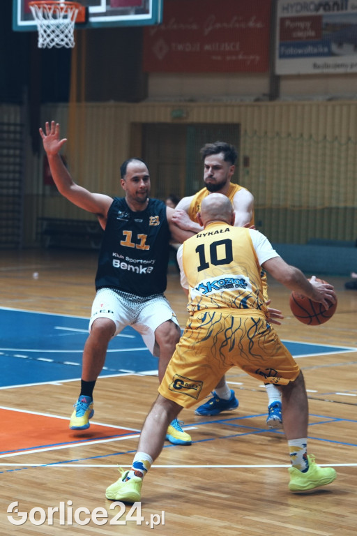 Koszykówka: MKS Gorlice - KS Bemke (08.02.)