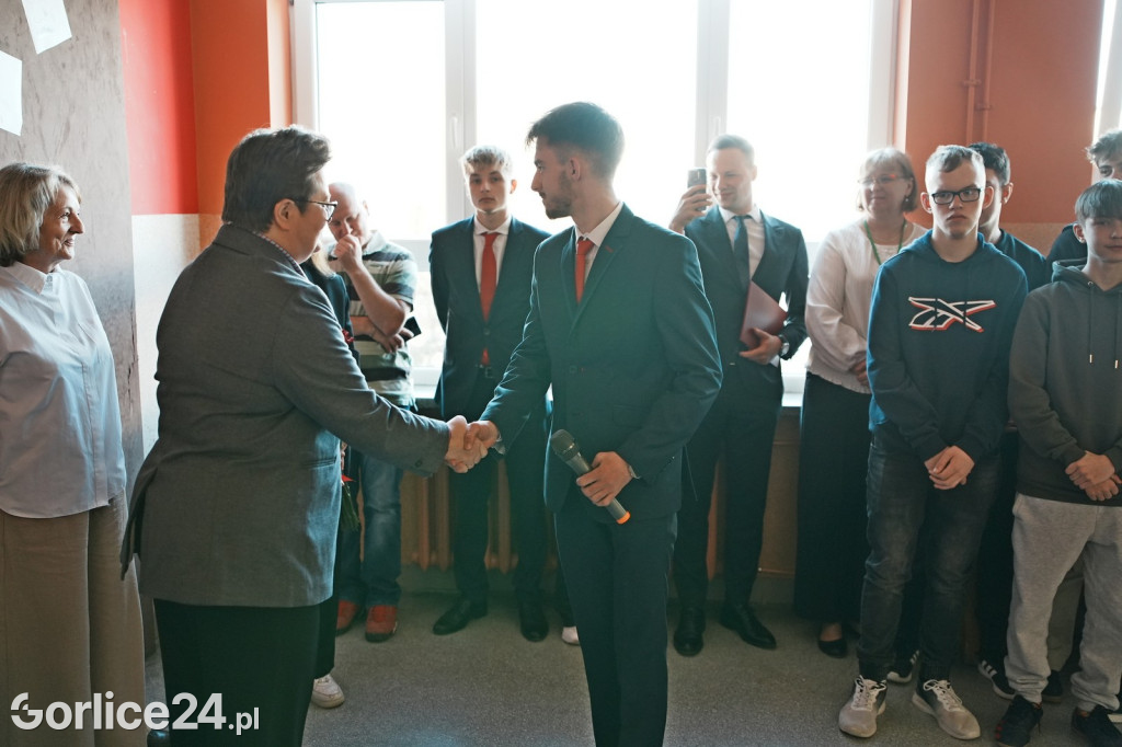 Wiceminister Katarzyna Lubnauer w gorlickim ZST (03.03.)