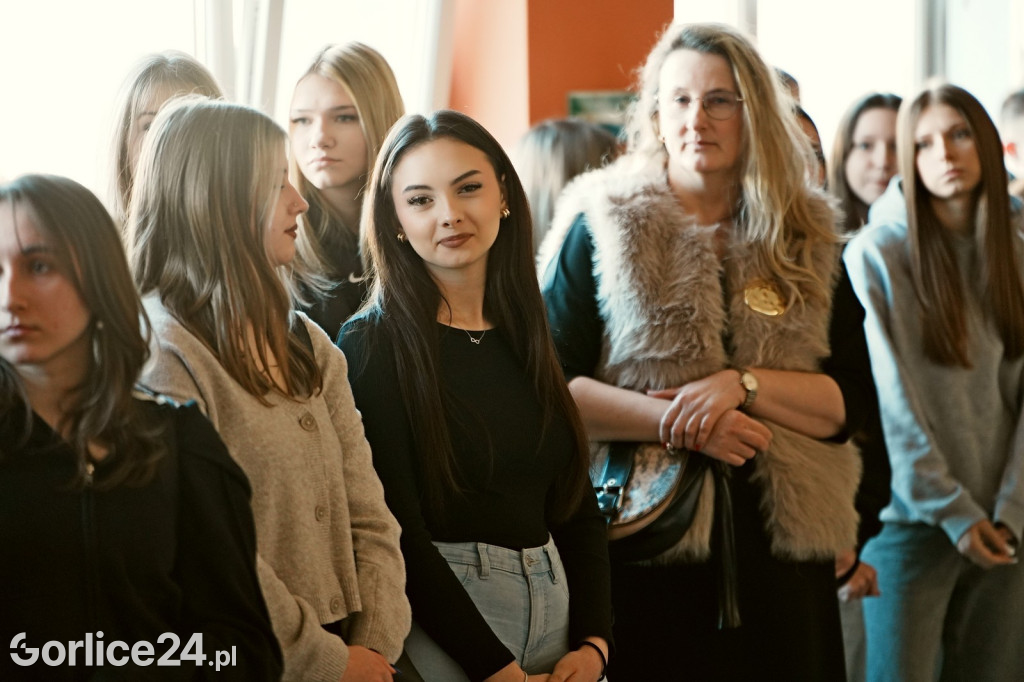 Wiceminister Katarzyna Lubnauer w gorlickim ZST (03.03.)