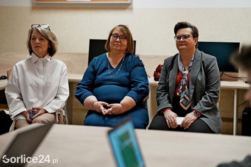 Wiceminister Katarzyna Lubnauer w gorlickim ZST (03.03.)