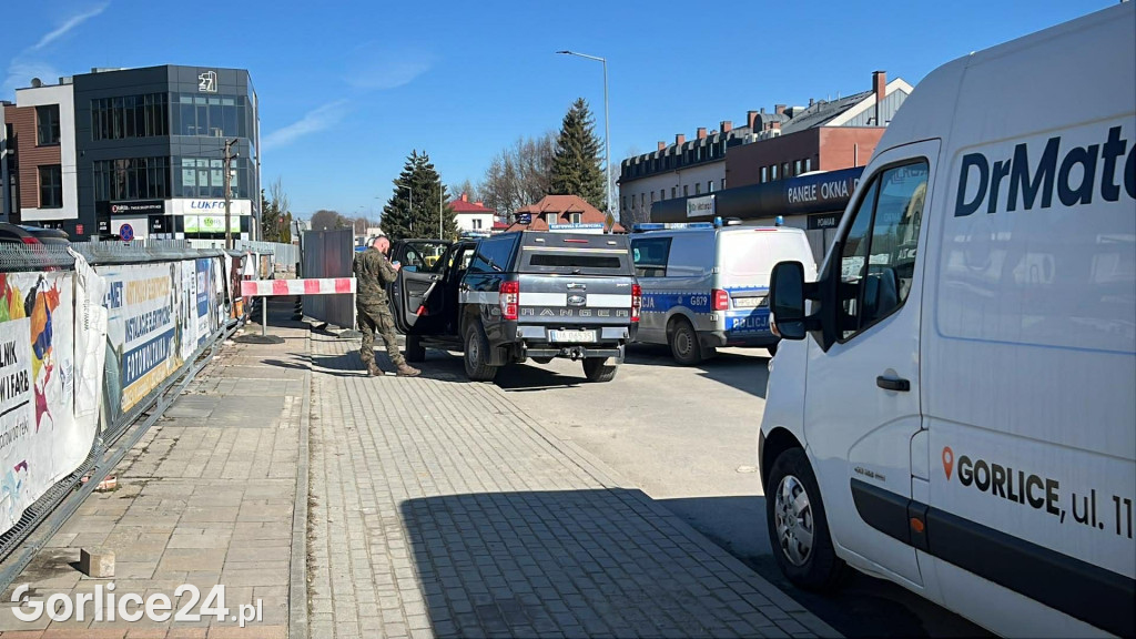Niewybuch na placu budowy ronda