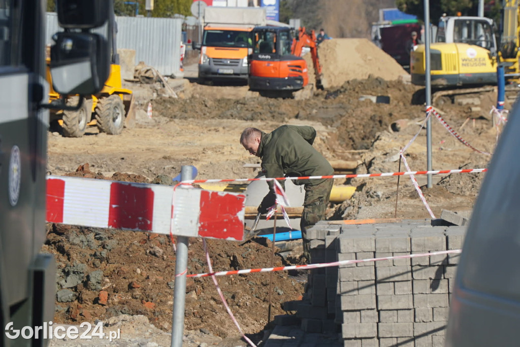 Niewybuch na placu budowy ronda