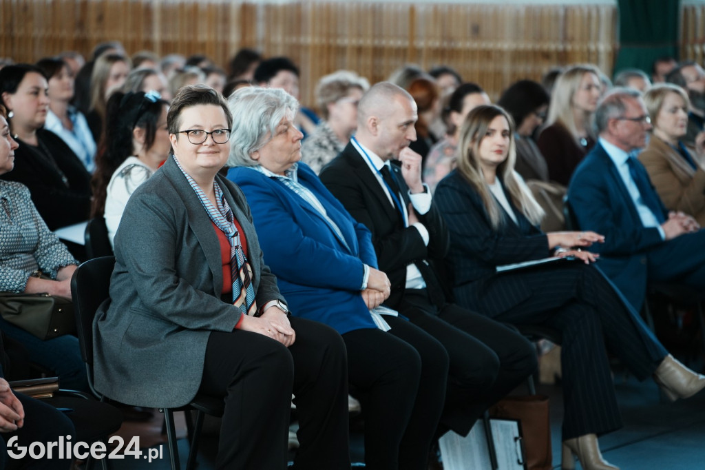 Wiceminister Lubnauer w Szkole Podstawowej nr 4 (03.03)
