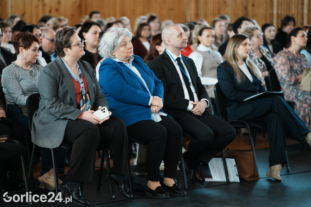 Wiceminister Lubnauer w Szkole Podstawowej nr 4 (03.03)